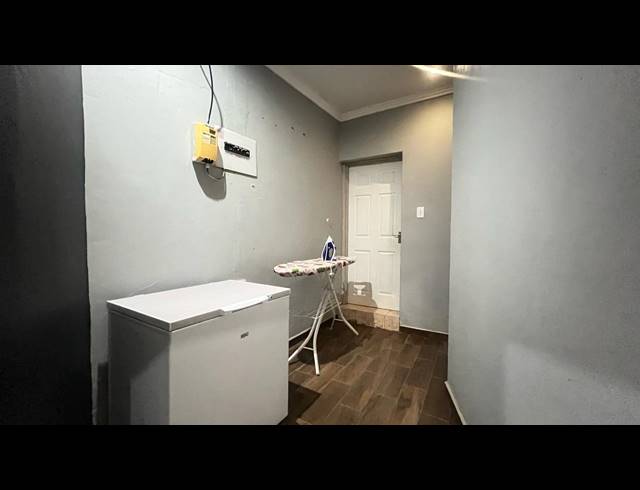 4 BEDROOM HOUSE FOR SALE IN THOHOYANDOU RURAL